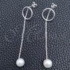 Arete Largo 02.399.0044 Plata Rodinada, Diseño de Bola, con Perla Marfil, Pulido, Tono Plateado