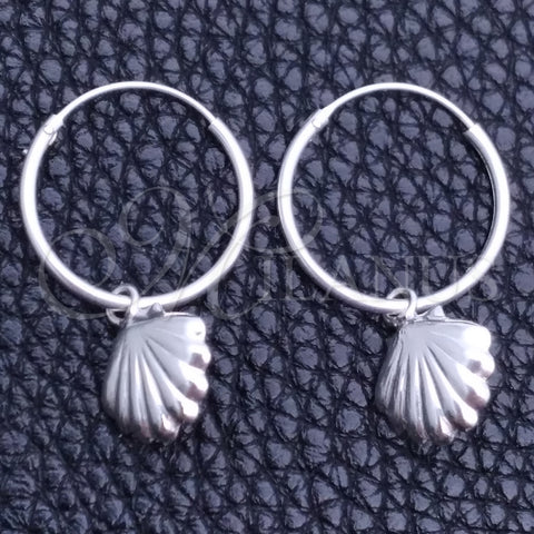 Argolla Pequeña 02.402.0019.15 Plata Rodinada, Diseño de Concha, Pulido, Tono Plateado