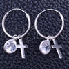 Argolla Pequeña 02.402.0033.15 Plata Rodinada, Diseño de Cruz, con Zirconia Cubica Blanca, Pulido, Tono Plateado