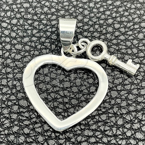 Dije Religioso 05.392.0028 Plata Rodinada, Diseño de Corazón y Llave, Pulido, Tono Plateado