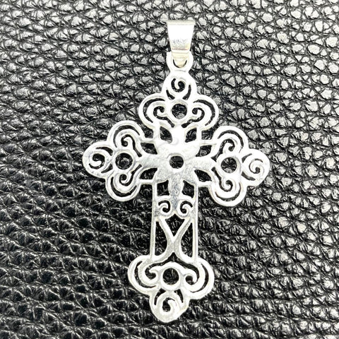Dije Religioso 05.392.0038 Plata Rodinada, Diseño de Crucifijo, Pulido, Tono Plateado