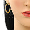 Argolla Mediana 02.210.0780.30 Oro Laminado, Diseño de Ojo Griego, con Blanca Micro Pave, Pulido, Tono Dorado