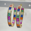 Argolla Huggie 02.341.0131.1.35 Oro Laminado, Diseño de Baguette, con Multicolor Zirconia Cubica, Pulido, Tono Dorado