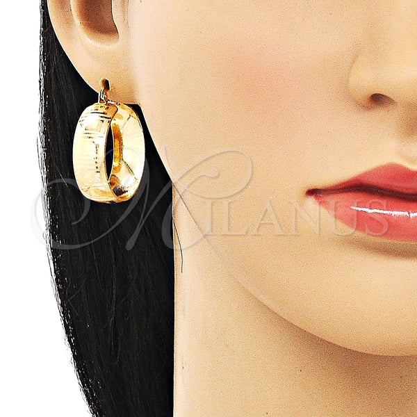 Argolla Pequeña 02.170.0399.25 Oro Laminado, Diseño de Llave Griega, Pulido, Tono Dorado