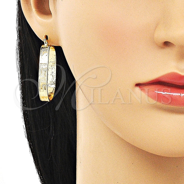 Argolla Pequeña 02.170.0405.25 Oro Laminado, Diseño de Llave Griega, Diamantado, Tono Dorado