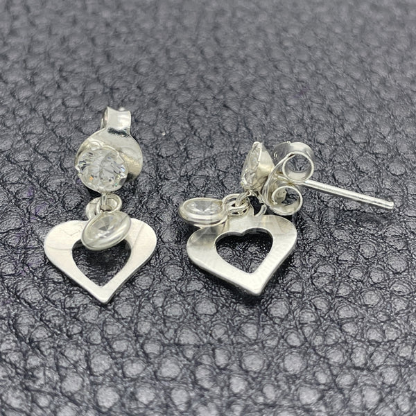 Arete Colgante 02.401.0072 Plata Rodinada, Diseño de Corazón, con Zirconia Cubica Blanca, Pulido, Tono Plateado