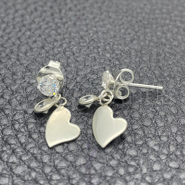 Arete Colgante 02.401.0074 Plata Rodinada, Diseño de Corazón, con Zirconia Cubica Blanca, Pulido, Tono Plateado