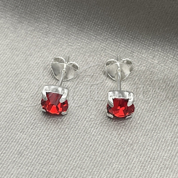 Arete Dormilona 02.397.0040.07 Plata Rodinada, con Zirconia Cubica Rubi, Pulido, Tono Plateado