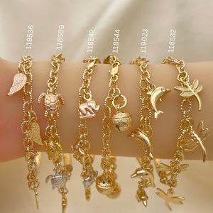 Kit Surtido de 15 Juegos de Medio Brazalete y Media Pulsera con Dije de Oro Laminado al por mayor — SKU 152651