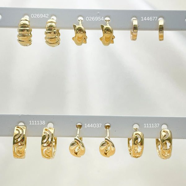 Kit Surtido de 50 Argollas Huggies Doradas de Oro Laminado al por mayor — SKU 152740