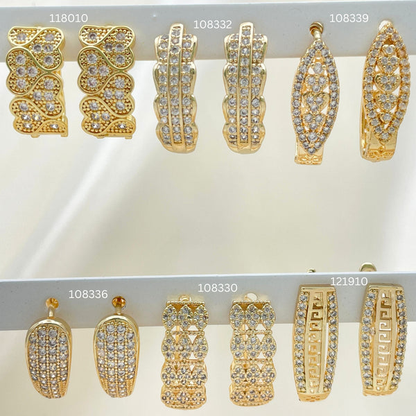 Kit Surtido de 28 Argollas Huggies Grandes de Oro Laminado al por mayor — SKU 152752