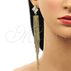 Arete Largo 02.268.0110 Oro Laminado, Diseño de Baguette y Cola de Raton, con Blanca Zirconia Cubica, Pulido, Tono Dorado