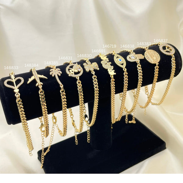 Kit Surtido de 10 Pulseras de Eslabones Cubanos de Oro Laminado con Exhibidor al por mayor — SKU 153155