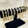 Kit Surtido de 10 Pulseras de Hilo con Zirconia Blanca de Oro Laminado con Exhibidor al por mayor — SKU 153162