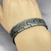 Pulsera Solida 03.114.0221.2.09 Acero Inoxidable, Diseño de Llave Griega, Pulido, Rodinado Negro (16 MM Thickness, 9 Inches Length)