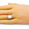 Anillo Multi Piedra 01.341.0115 Oro Laminado, Diseño de Guadalupe y Baguette, con Madre Perla Marfil y Zirconia Cubica Blanca, Pulido, Tono Dorado (Talla Unica)