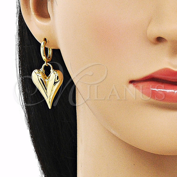 Arete Colgante 02.341.0180 Oro Laminado, Diseño de Corazón y Hueco, Pulido, Tono Dorado