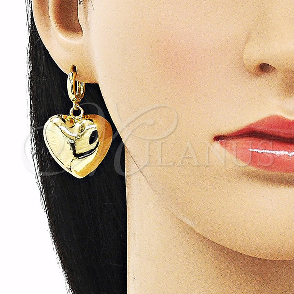 Arete Colgante 02.341.0181 Oro Laminado, Diseño de Corazón y Hueco, Pulido, Tono Dorado