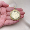 Dije Religioso 05.213.0138 Oro Laminado, Diseño de Moneda Centenario y Miami Cubana, con Zirconia Cubica Blanca y Micro Pave Blanca, Pulido, Tono Dorado