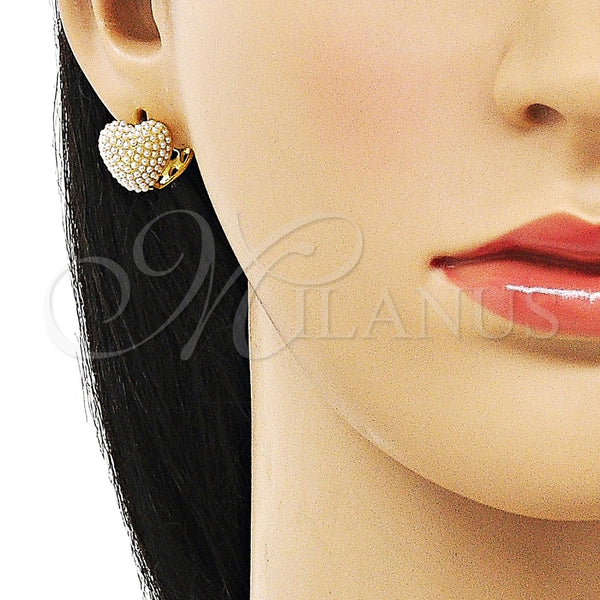 Argolla Huggie 02.379.0086.15 Oro Laminado, Diseño de Corazón, con Marfil Perla, Pulido, Tono Dorado