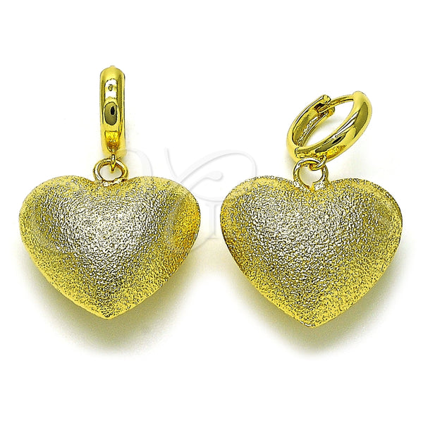 Arete Colgante 02.341.0213 Oro Laminado, Diseño de Corazón y Hueco, Mate, Tono Dorado