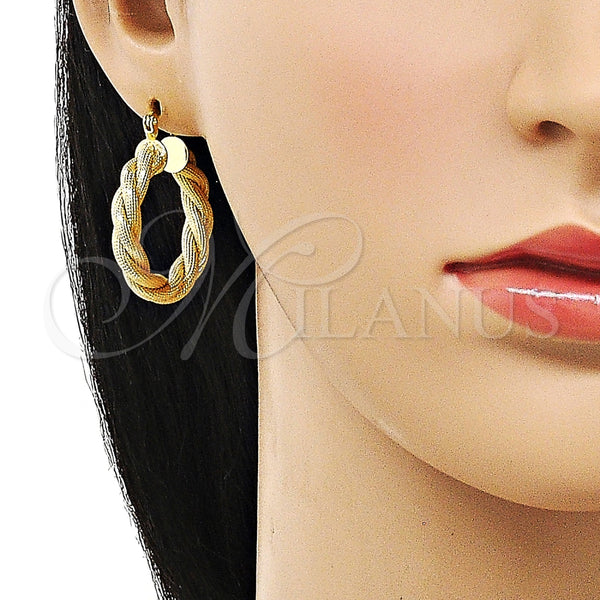 Argolla Mediana 02.260.0028.30 Oro Laminado, Diseño de Torcido, Mate, Tono Dorado