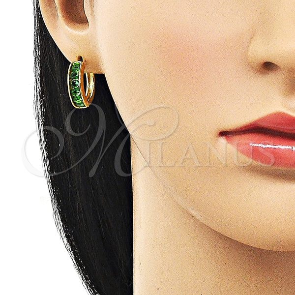 Argolla Huggie 02.210.0864.3.18 Oro Laminado, con Verde Zirconia Cubica, Pulido, Tono Dorado