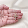 Dije Religioso 05.341.0098 Oro Laminado, Diseño de Cruz y Baguette, con Blanca Zirconia Cubica, Pulido, Tono Dorado