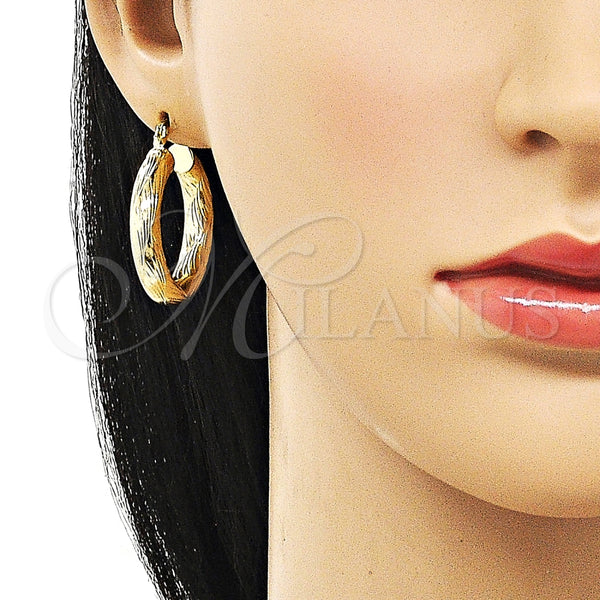 Argolla Mediana 02.213.0262.30 Oro Laminado, Diseño de Hueco, Diamantado, Tono Dorado