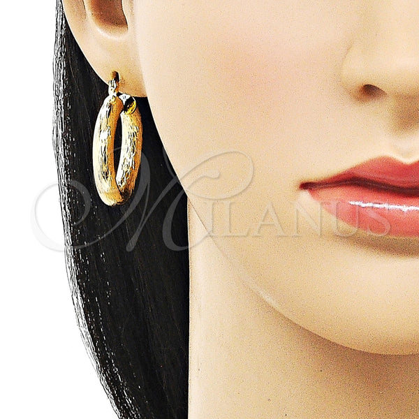 Argolla Mediana 02.213.0754.30 Oro Laminado, Diseño de Hueco, Diamantado, Tono Dorado