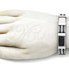 Pulsera Solida 03.114.0396.09 Acero Inoxidable, Pulido, Tono Plateado (13 MM Thickness, 9 Inches Length)