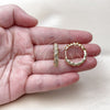Argolla Huggie 02.283.0240.25 Oro Laminado, Diseño de Torcido, con Micro Pave Blanca, Pulido, Tono Dorado