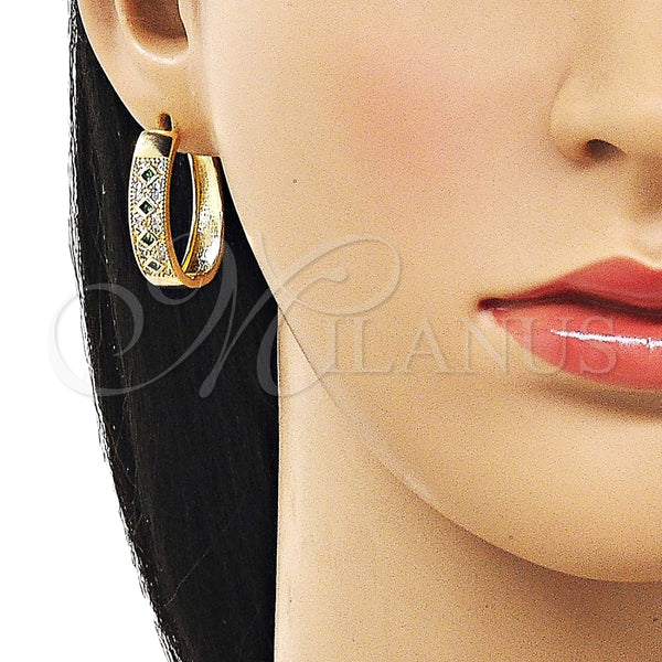Argolla Huggie 02.210.0056.5.30 Oro Laminado, con Verde Zirconia Cubica and Blanca Micro Pave, Pulido, Tono Dorado
