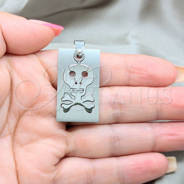 Dije Religioso 05.63.1218 Acero Inoxidable, Diseño de Calavera, Pulido, Tono Plateado
