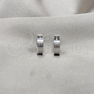 Argolla Huggie 02.63.2765.10 Acero Inoxidable, Diseño de Cruz, Pulido, Tono Plateado