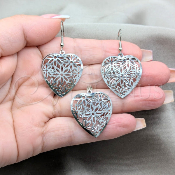 Juego de Arete y Dije de Adulto 10.63.0610 Acero Inoxidable, Diseño de Corazón, Pulido, Tono Plateado