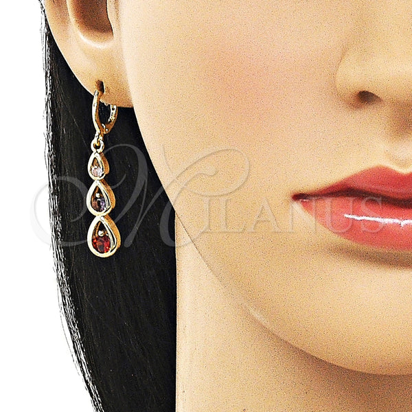 Arete Colgante 02.323.0098 Oro Laminado, Diseño de Gota, con Multicolor Zirconia Cubica, Pulido, Tono Dorado