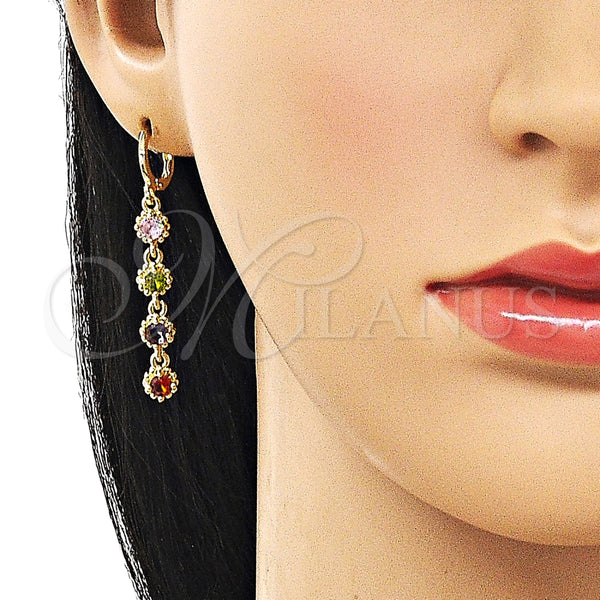 Arete Largo 02.323.0101 Oro Laminado, Diseño de Cluster, con Multicolor Zirconia Cubica, Pulido, Tono Dorado