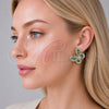 Arete Dormilona 02.436.0005 Oro Laminado, Diseño de Mariposa y Baguette, con Zirconia Cubica Verde y Blanca, Pulido, Tono Dorado