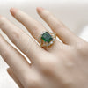 Anillo Multi Piedra 01.196.0038 Oro Laminado, Diseño de Cluster, con Verde and Blanca Zirconia Cubica, Pulido, Tono Dorado (One size fits all)