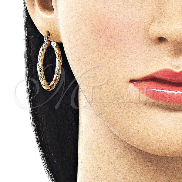 Argolla Mediana 02.170.0545.30 Oro Laminado, Diseño de Torcido, Diamantado, Tono Dorado