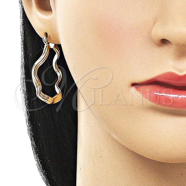 Argolla Mediana 02.170.0548.35 Oro Laminado, Diseño de Hueco, Pulido, Tres Tonos