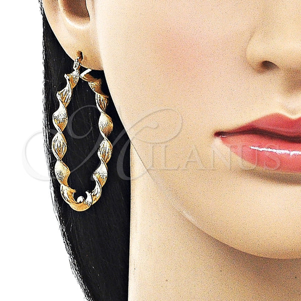 Argolla Grande 02.170.0568.50 Oro Laminado, Diseño de Torcido, Mate, Tono Dorado