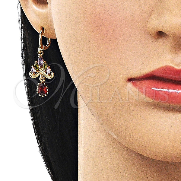 Arete Largo 02.283.0294 Oro Laminado, Diseño de Gota, con Multicolor and Granate Zirconia Cubica, Pulido, Tono Dorado