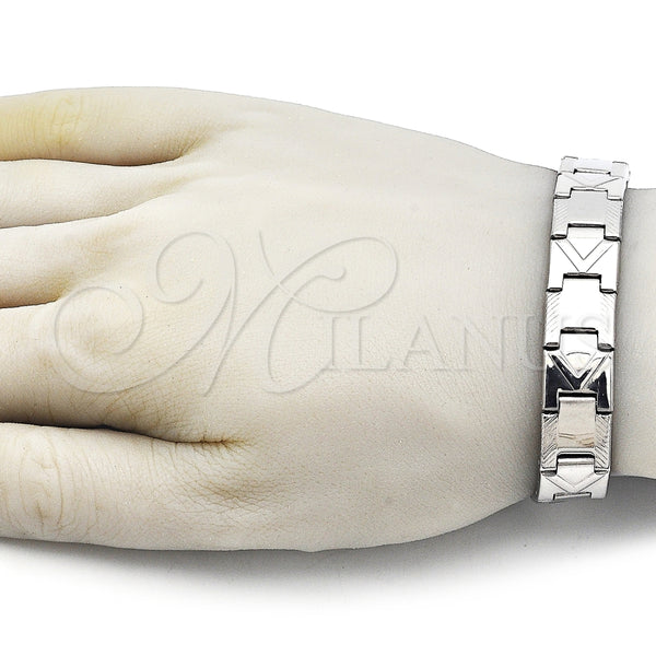 Pulsera Solida 03.114.0416.08 Acero Inoxidable, Diseño de Flecha, Pulido, Tono Plateado (13 MM Thickness, 8 Inches Length)