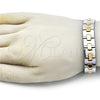 Pulsera Solida 03.114.0321.1.08 Acero Inoxidable, Pulido, Dos Tonos (14 MM Thickness, 8 Inches Length)