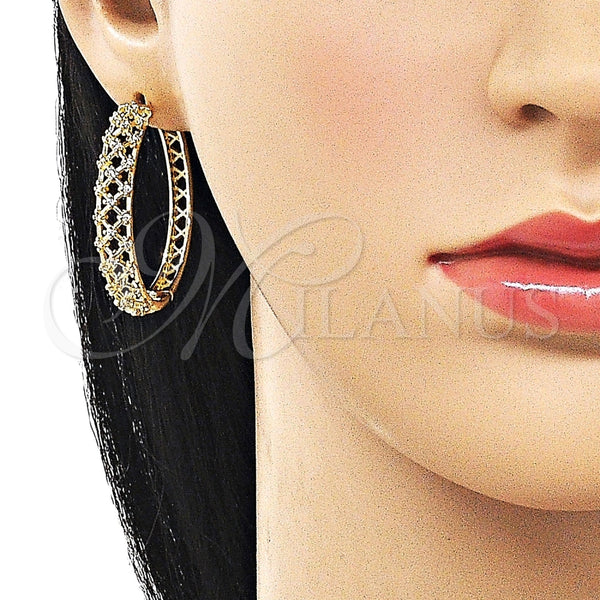 Argolla Huggie 02.204.0064.35 Oro Laminado, Diseño de File, con Blanca Zirconia Cubica, Pulido, Tono Dorado