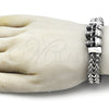 Pulsera Elegante 03.439.0005.09 Acero Inoxidable, Diseño de Calavera y Square Franco, Pulido, Tono Plateado (12 MM Thickness, 9 Inches Length)