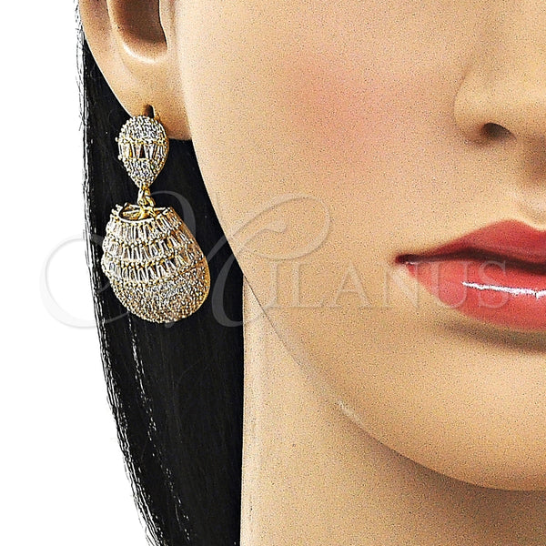 Arete Colgante 02.283.0352 Oro Laminado, Diseño de Gota y Baguette, con Blanca Zirconia Cubica, Pulido, Tono Dorado