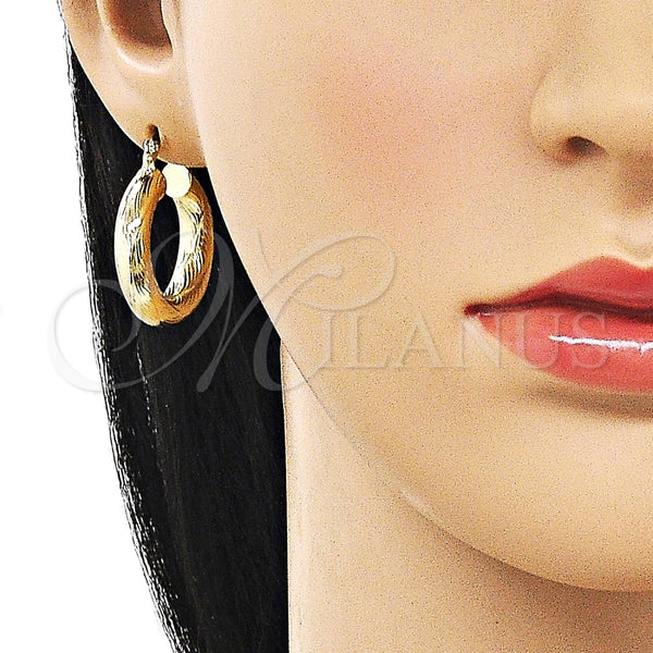 Argolla Pequeña 02.213.0262.25 Oro Laminado, Diseño de Hueco, Diamantado, Tono Dorado